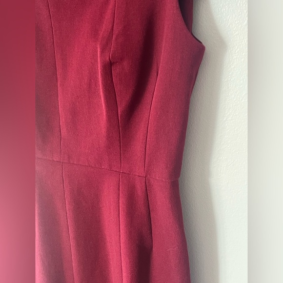 Women’s Banana Republic Rich Burgundy Midi Elegant Bodycon Dress - Picture 4 of 14
